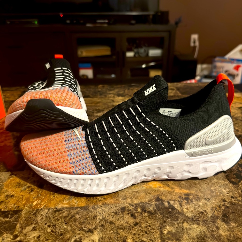 Nike React Phantom Run Flyknit 2 Men's Running Shoes Size 11